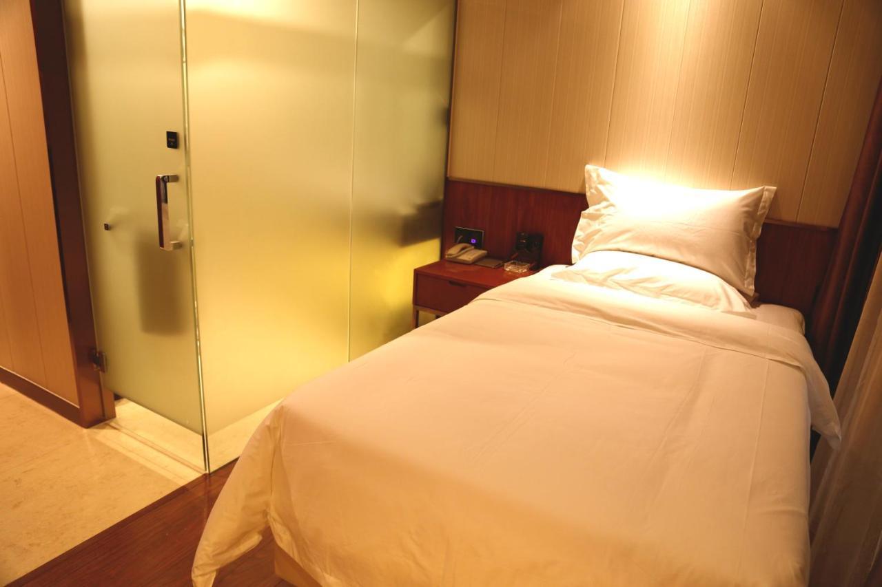 Zhongbo Art Hotel Canton Esterno foto