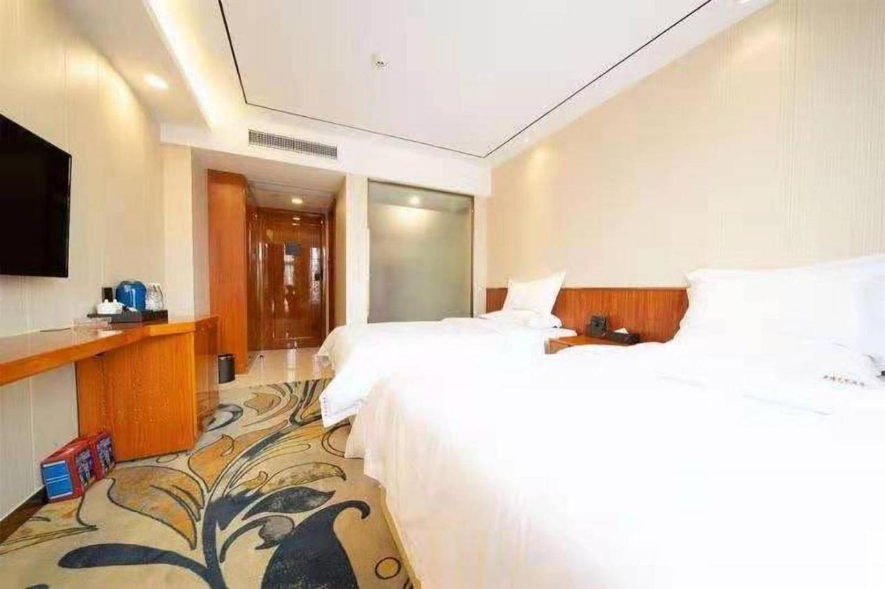 Zhongbo Art Hotel Canton Esterno foto