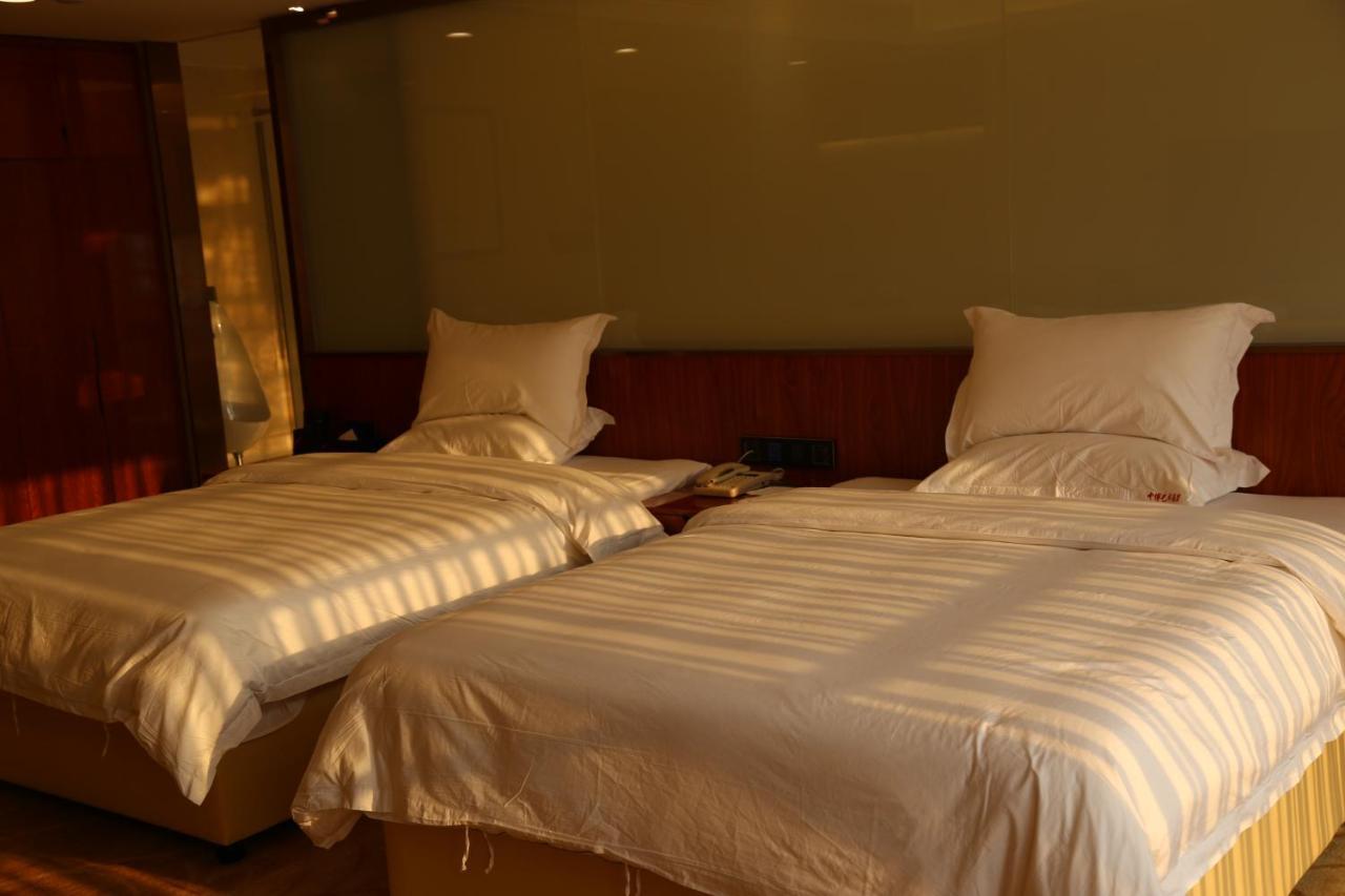 Zhongbo Art Hotel Canton Esterno foto